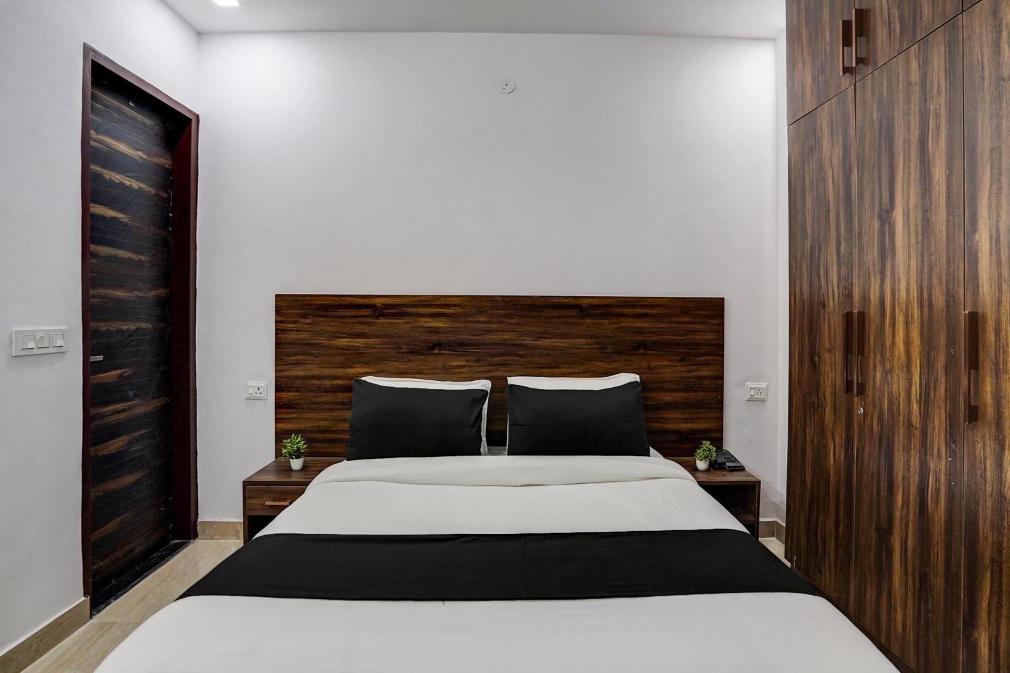 Hotel Townhouse Cloud Bay Gurgaon Exterior foto